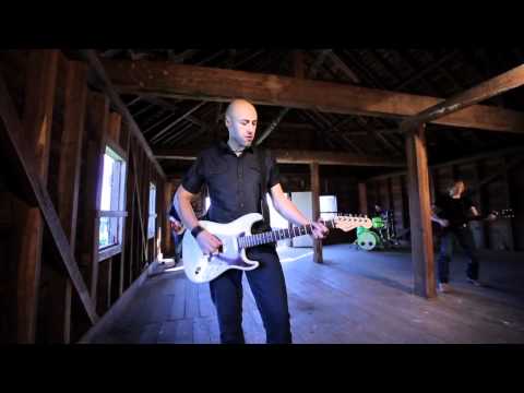 The Wolfe Brothers - Everywhere (Official Music Video)