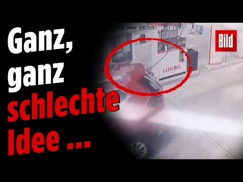 Wenn du vergisst, den Zapfhahn nachm Tanken aus dem Auto zu ziehen und losfährst ... 😱