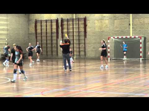 03 handbal OHC - United Breda 28-01-2012 Oosterhout damse B