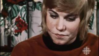 Canadian singing legend Anne Murray at home, 1971: CBC Archives | CBC