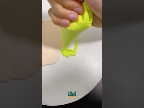 (P1)Người nổi tiếng đến đặt bánh 😳#banhsinhnhat #chonchonbakery #cakedecor #youtubeshorts #quynhak