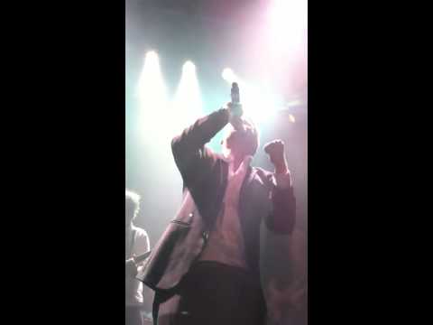 Håvard Lilleheie synger Samma for meg bare Godset vinner!