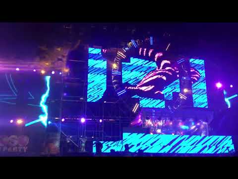 despacito-Sentosa siloso beach party  2018