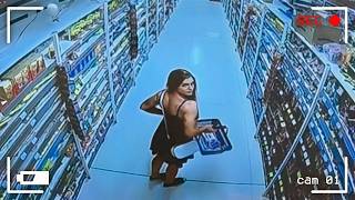 OS MOMENTOS MAIS ENGRAÇADOS NO SUPERMERCADO FLAGRADOS PELAS CÂMERAS