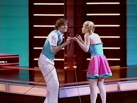 1982 Austria: Duo Mess - Sonntag (9th place at Eurovision Song Contest in Harrogate)