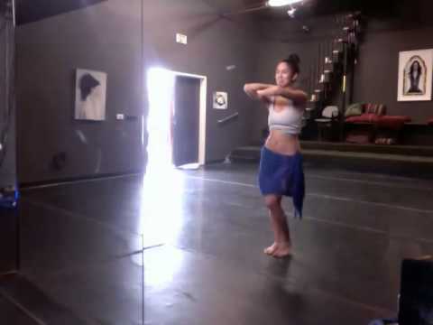 Follow along ORI TAHITI Warm up routine with Leolani