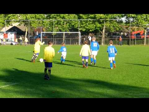 2011-10-15: Internos E8-Hoeven E4: 2-3 DSCN0953.MOV