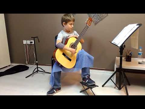 Akin Barut plays Rest&Play II by Aaron Shearer