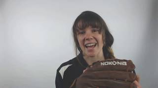 Video thumbnail: Nokona Walnut 12.5" Fastpitch Softball Glove: WF-V1250