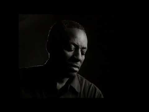 Low Light and Blue Smoke   Big Bill Broonzy, Belgium 1956