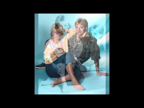 Petr Sepéši a Iveta Bartošová   To nevadí 84  Ani náhodou 85   HMS 2011