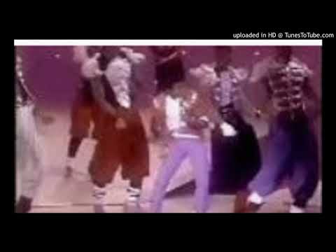 ALIOKE ALISON BORG - High land dancing