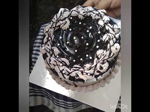 Simple cake decoration design no 3 by Deval's kitchen Deval Joshi