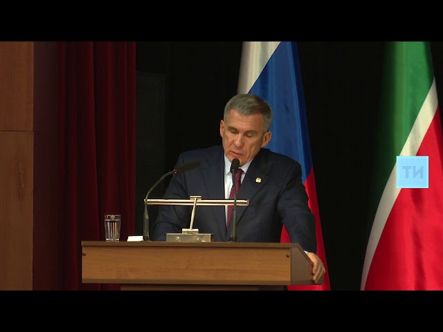 Президент Татарстана пообещал увеличить минимальный размер оплаты труда в РТ