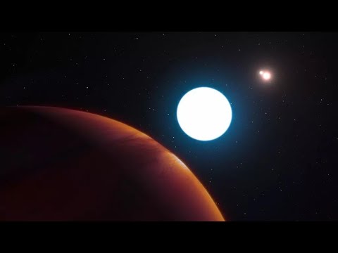 Alien planet with 3 stars
