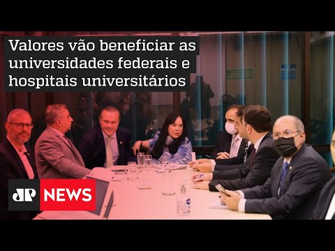 Relatório remaneja R$ 1 bilhão do fundo eleitoral para a educação