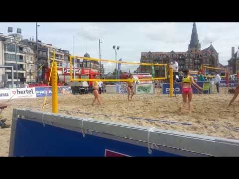 20130629 beachvolley sint-niklaas lisa en lore van den vonder