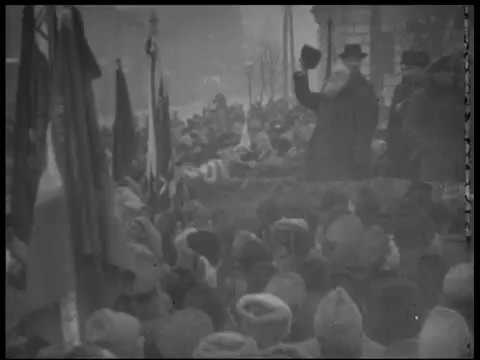 Михайло Грушевський на мітингу, 1917 рік