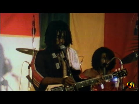 Peter Tosh - Legalize It  ( Live One Love Peace Concert 1978 )