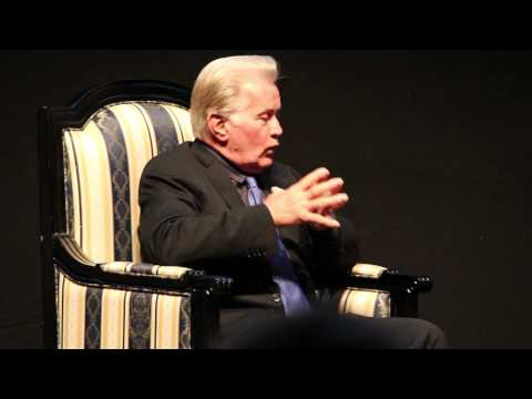 Interview with Martin Sheen - on the West Wing