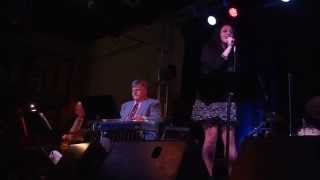 Mandy Barnett - (You're The) Devil In Disguise