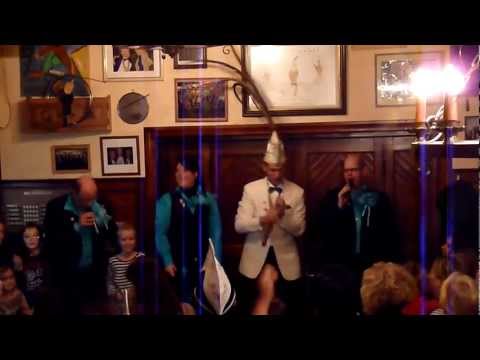 W-Dreej samen met prins Ger I tijdens de opening van vastelaovend 11-11-2011