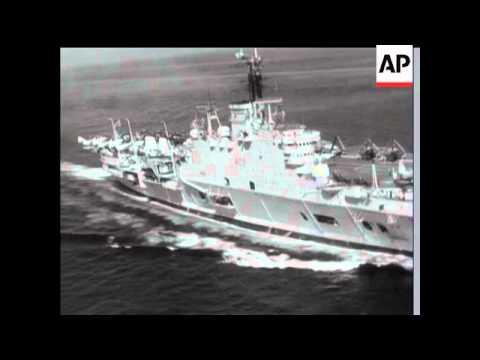 QUEEN WITH HOME FLEET