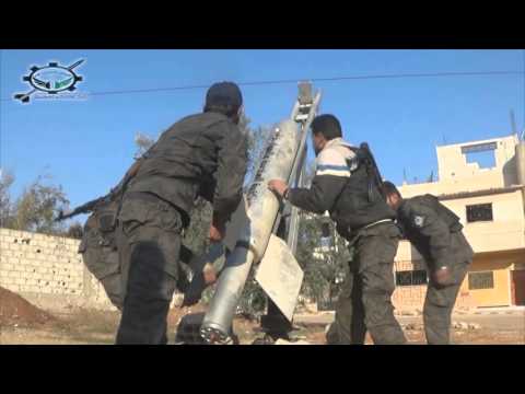 استهداف مقرات النظام بصواريخ محلية الصنع من قبل كتيبة الهندسة والصواريخ في حي المنشية في مدينة درعا