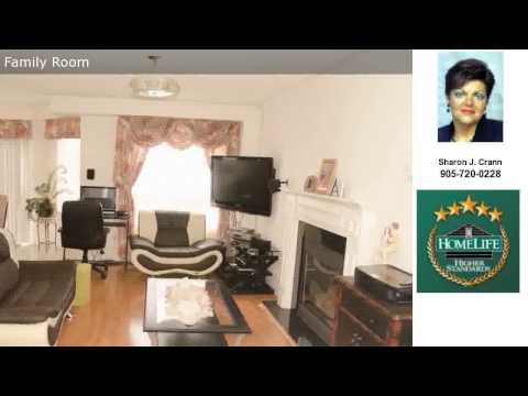 8 Dring St, Ajax Presented by Sharon J. Crann.