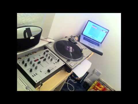 DJ Loooe Old Skool Garage Mix 002 - DJ deekline, Azzido de Bass + more