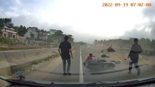 Live accident caught on dashcam  Bangalore - Mysor