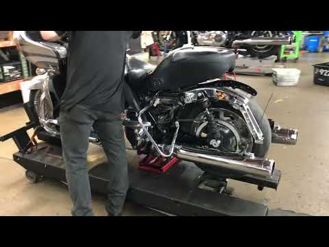 囧ページ 2016 Harley Road Glide CVO Fuel Gas Pump Tank Console Wiring Wire