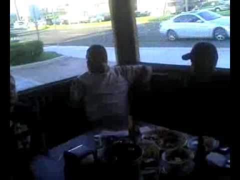 El guero y el compa markillos