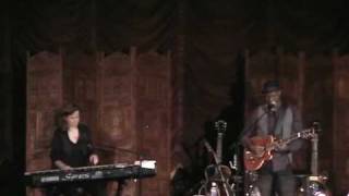 Hero: Keb&#39; Mo&#39; &amp; Susan Werner