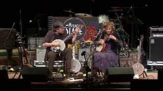 Bela Fleck &amp; Abigail Washburn -What&#39;cha Gonna Do - Live from Mountain Stage
