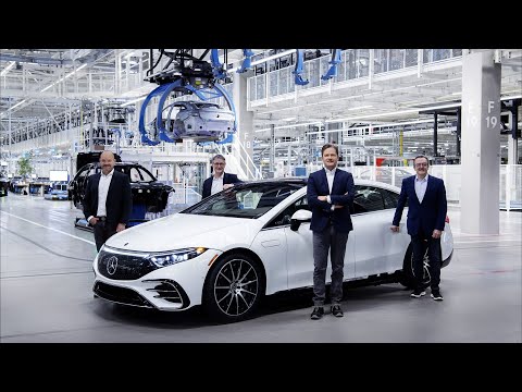 Mercedes EQS - PRODUCTION plant in Germany (this is how it's made)