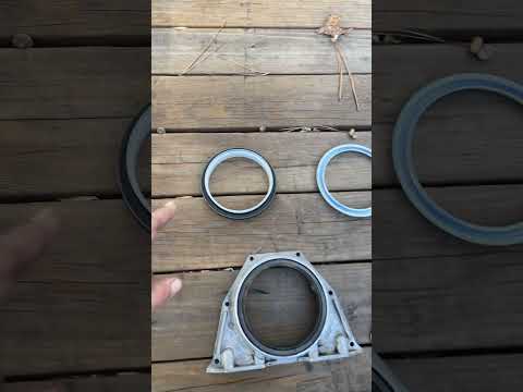 Mahle 12 valve Cummins rear main seal kit