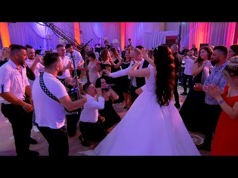 Rati & Eli Malaj Live ! Mos e humbisni  Super  Atmosferen ne Dasem ! Part 1 !