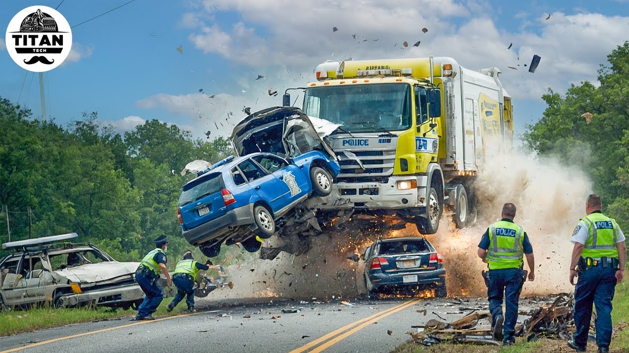 Dangerous Idiots Fastest Truck & Heavy Equipment Fails | Extreme Oversized Truck Transport #16