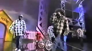 Snoop Doggy Dogg Dr Dre &quot;Gin and Juice&quot; 1994 American Music Awards Live