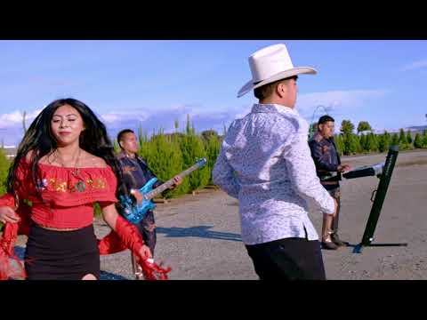 La Lola [Video Oficial] - Grupo Ferrer