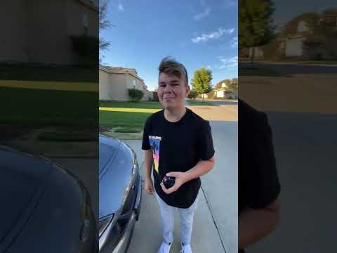 Broma Divertida Con Bocina a Papá 🤣📣 #español