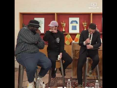 Ses chaussures c'est des AstraZeneca