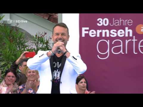 Caught In The Act - Love Is Everywhere (ZDF-Fernsehgarten - july 03, 2016)