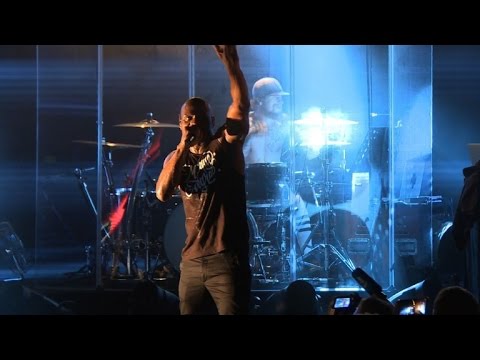 Le rappeur Kery James défie la classe politique française