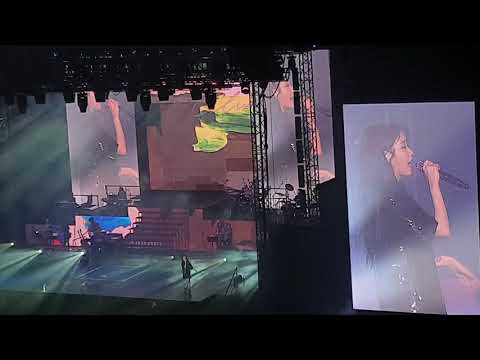 191213 IU LOVE POEM IN MANILA 2019 "Blueming" - IU (아이유)