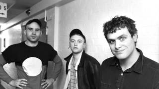 DMA&#39;S - Beautiful Stranger (Madonna Cover)