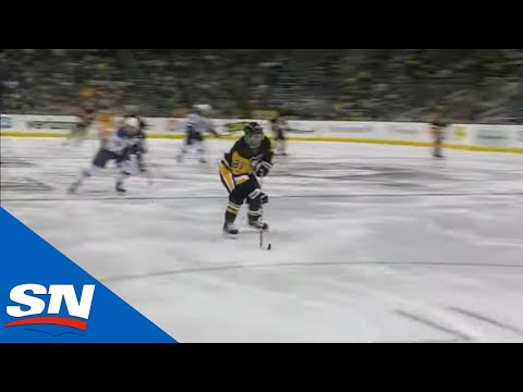 Phil Kessel Misses Net On Wide-Open Breakaway Chance