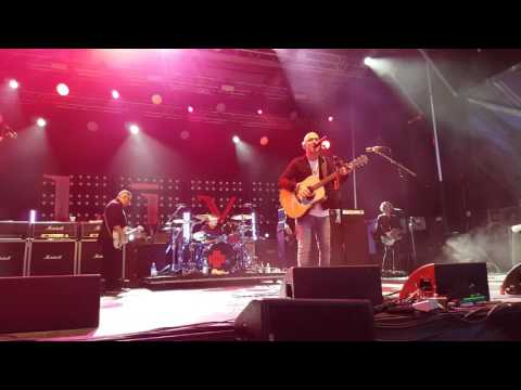 Live - I Am The Highway, tribute to Chris Cornell