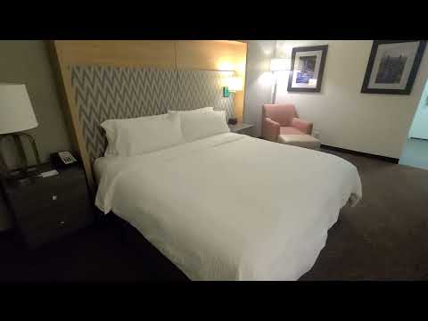 Holiday Inn Chicago O'Hare Area - 1 King Bed Non-Smoking